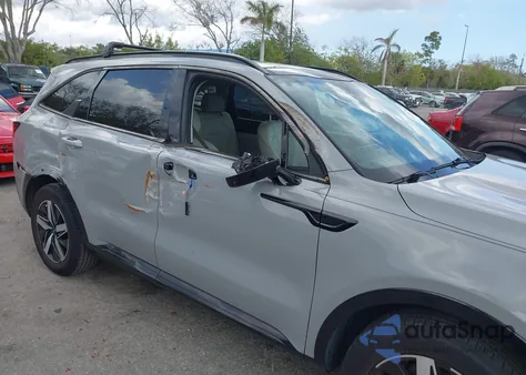 2022 Kia Sorento Ex z USA, uszkodzony, nr VIN 5XYRH4LF7NG154066